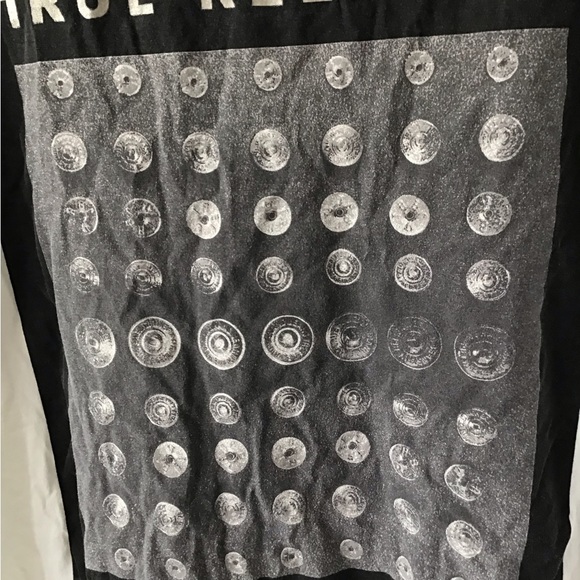 Mens True Religion Button and Rivet T-shirt - Picture 4 of 6